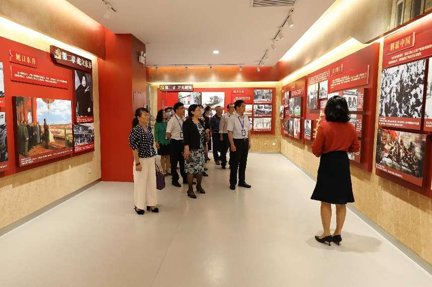 牙韩高书记一行参观开云线上平台（集团）官方网站党建思政教育基地